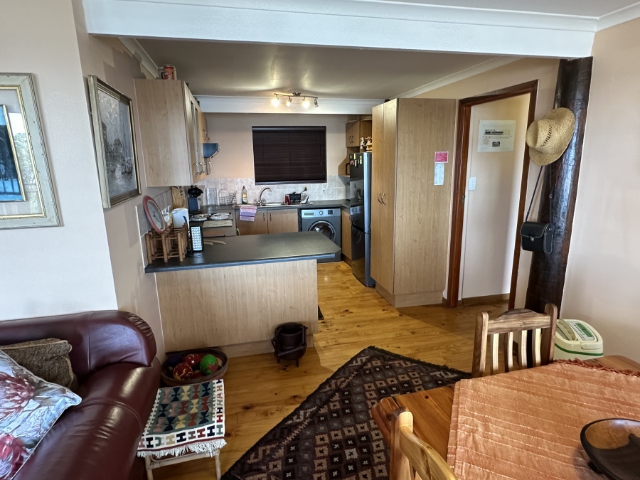 6 Bedroom Property for Sale in Outeniqua Strand Western Cape